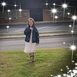 Meet your Posher, Kendra